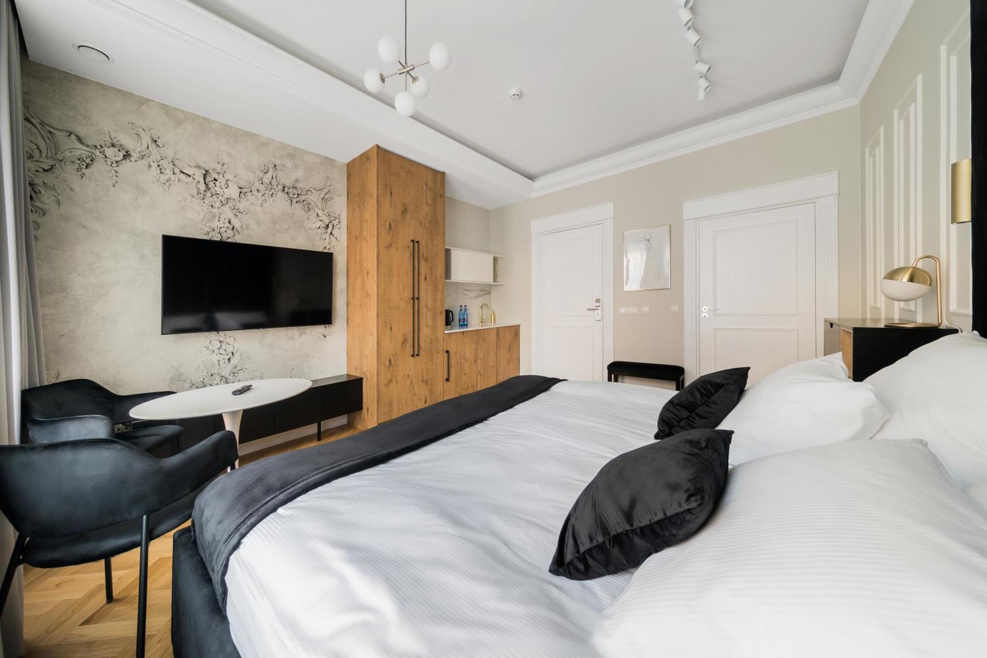 H Aparthotel Ełk Rum bild